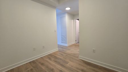 For Lease - 1037 The Queensway N/A Unit# 419, Toronto, Ontario - Photo 3
