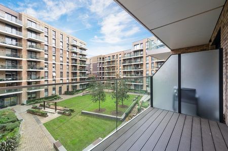 Queenshurst Square, Kingston Upon Thames - Photo 2