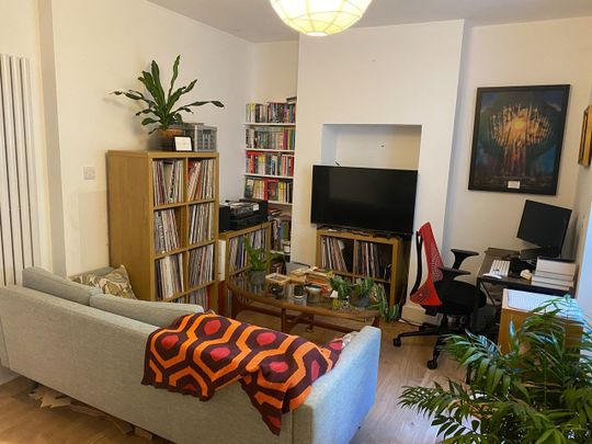 1 Bed Flat, Gordon Road, BN1 - Photo 1