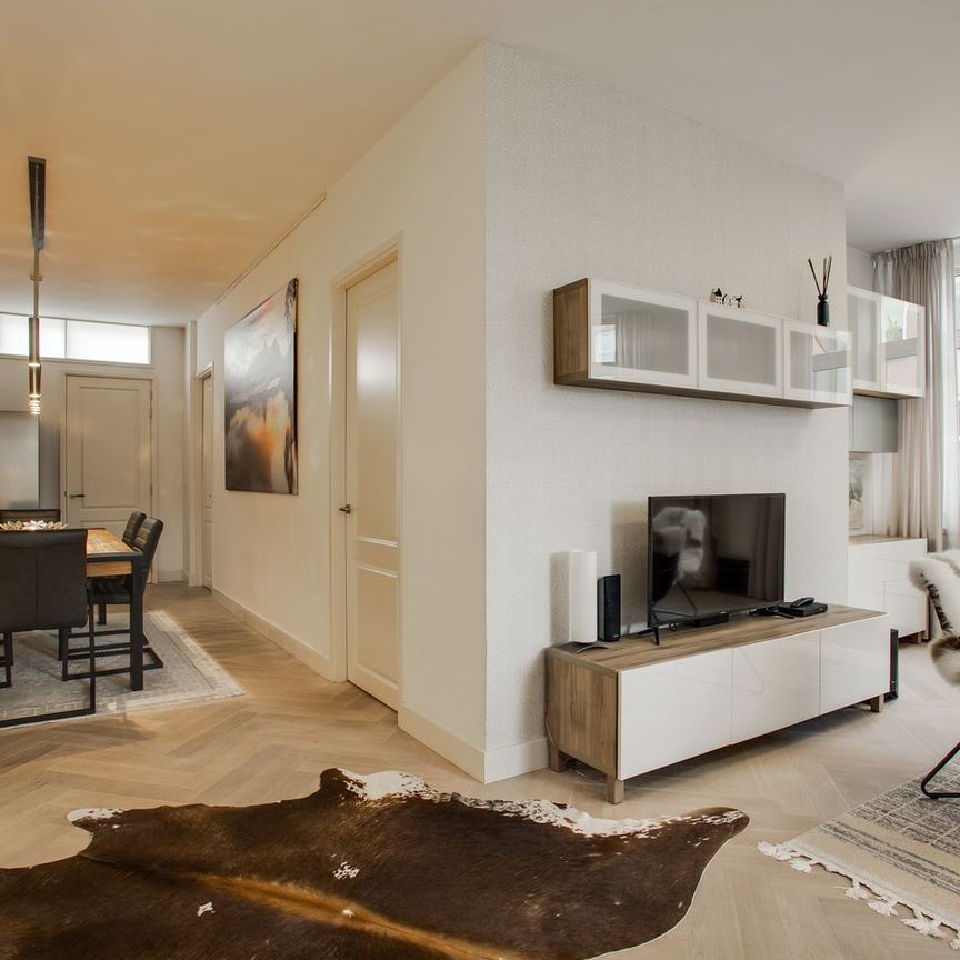 Appartement te huur: Van St. Aldegondeplein 1 2581 TJ Den Haag - Photo 1