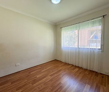 Home For Rent - Photo 4