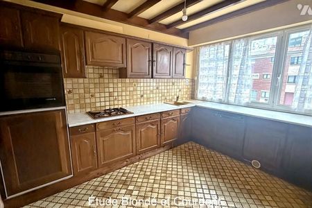 À LOUER - Maison bel étage quartier Barrière rouge Cette maison bel étage semi mitoyenne d'... - Photo 4