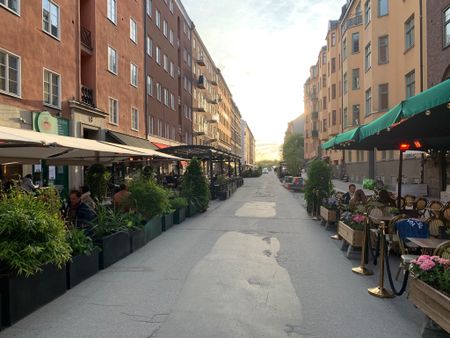 Tomtebogatan, Stockholm - Photo 3