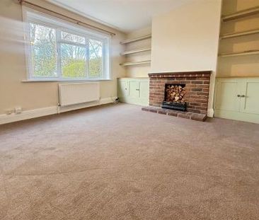 WIMBORNE ROAD, COLEHILL - Photo 1