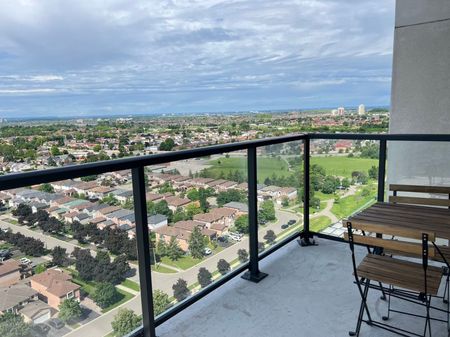 For Lease - 4055 Parkside Village Drive Unit# 1920, Mississauga, Ontario - Photo 2