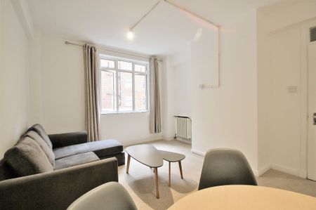 Latymer Court, Hammersmith Road, Hammersmith, London, W6 - Photo 4