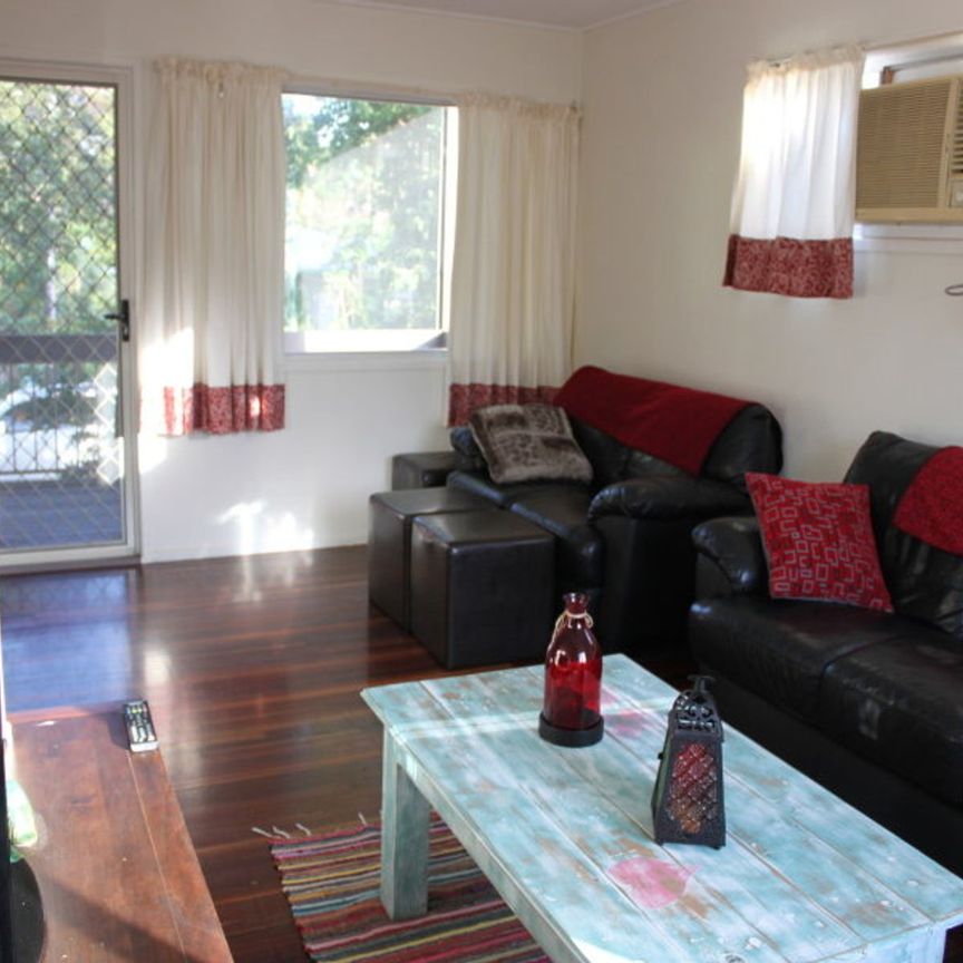 10 Brolga Street, 4740, Slade Point Qld - Photo 1