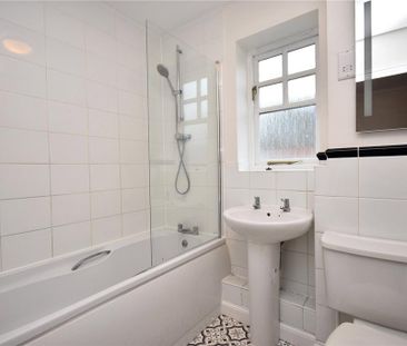 2 bedroom terraced house to rent - Photo 6