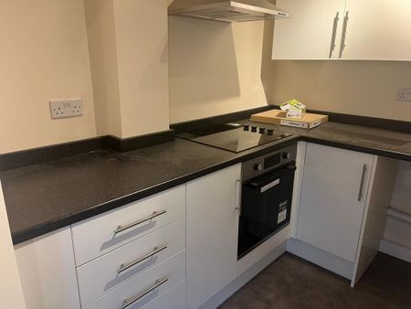 1 bedroom flat to rent - Photo 5