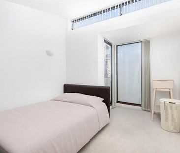 Newbury Mews, Chalk Farm - Photo 4