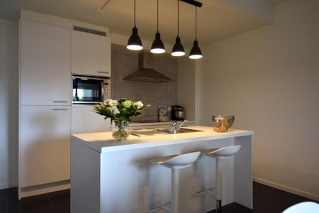 Leuk appartement met 2 slaapkamers, staanplaats en kelderberging - Photo 2