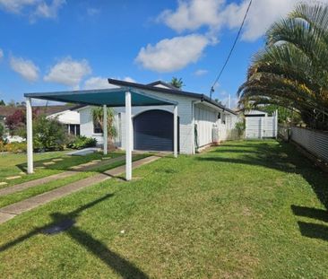 8 Diana Street, Maryborough - Photo 2