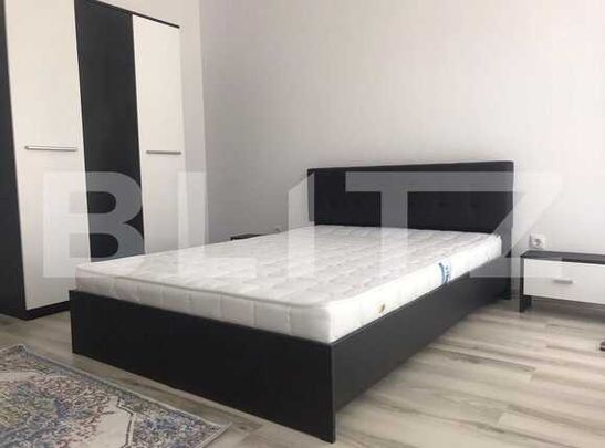 Apartament cu 2 camere, 60 mp, mobilat modern, parcare, zona strazii Eroilor - Photo 1
