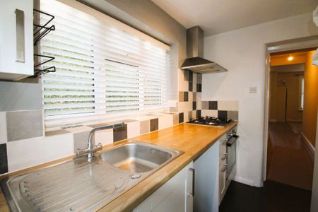 Selsfield Road, Ardingly, RH17 - Photo 2