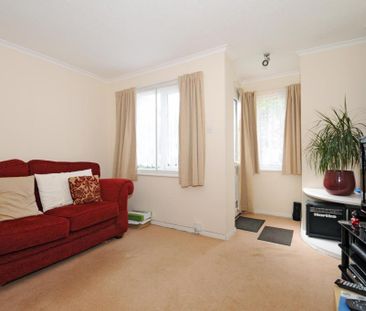 1 bedroom terraced house to rent - Photo 2