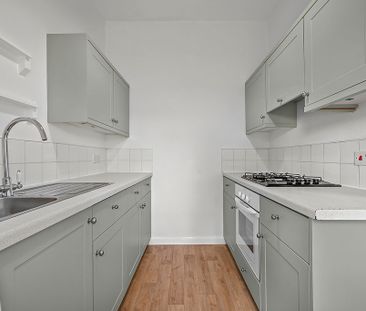 Rosendale Road, London, SE21 - Photo 6