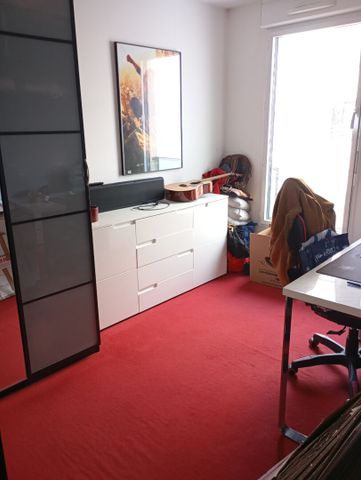 Location Appartement 3 pièces 68m² - Photo 5