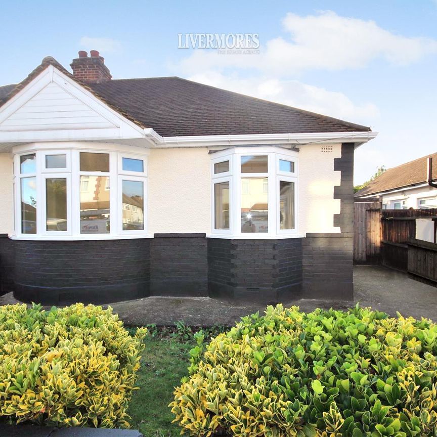 2 bedroom Semi-Detached Bungalow to let - Photo 1