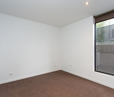 Quality Ground Floor Apartment - Photo 3