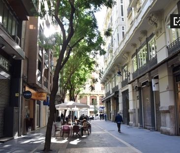 valencia, Valencian Community 46001 - Photo 5