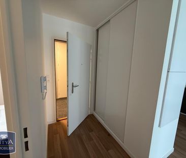 Location Appartement 2 pièces 42m² MONDEVILLE 14120 - Photo 4