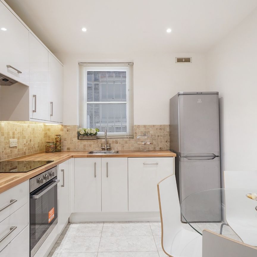 3 Bed Flat, Christchurch Avenue, NW6 - Photo 1