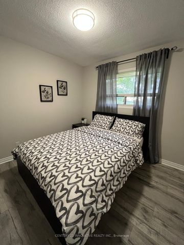 For Lease - 1986 Liverpool Road, Pickering, Ontario - Photo 5