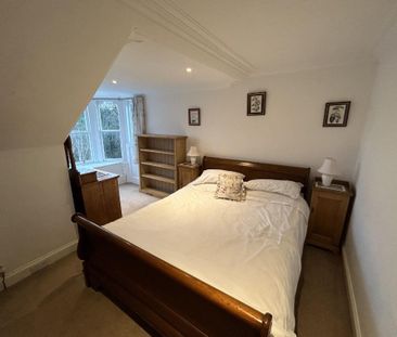 4 bedroom flat to rent - Photo 4