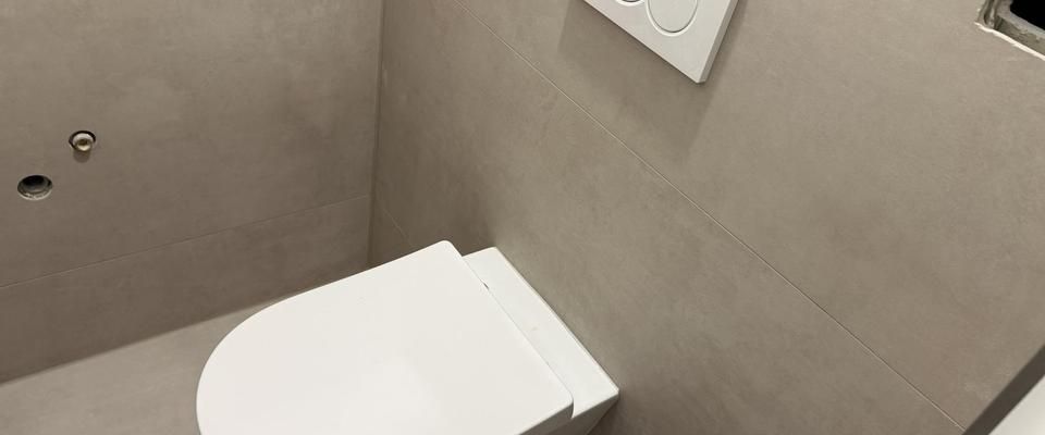 Attraktive 3,5-Zimmer Wohnung mit Balkon im 3. OG in Schwalbach am Taunus - Photo 1