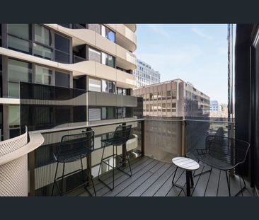 14 Queens Road, Melbourne, Vic 3004 - Photo 2