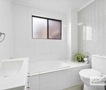 Modern Two-Bedroom Apartment in Central Flemington Location - Photo 3