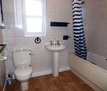 Beckside Court, Ulverston, LA12 - Photo 4