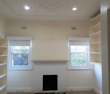 61 William Street, Brighton VIC 3186 - House For Rent | Domain - Photo 4