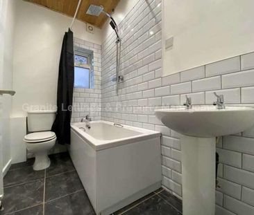 Burford Road, Whalley Range, Manchester, M16 - Photo 2