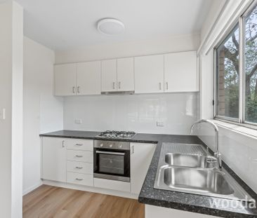 Thornbury Living! - Photo 3