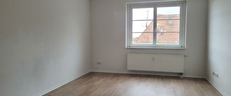Kuschelige Dachgeschosswohnung im 2.OG mit Loggia in Markkleeberg! - Foto 1