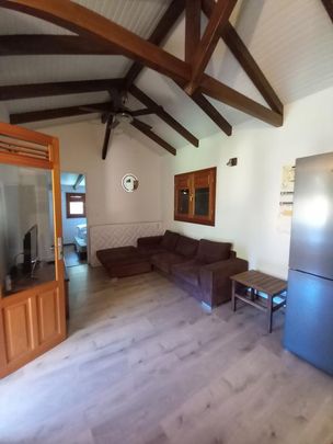 Location Appartement 2 pièces Meublé 27m² LES ABYMES 97139 - Photo 1