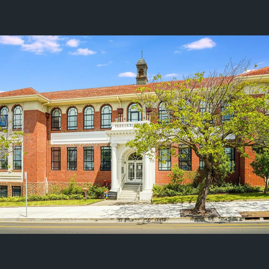 3/21 Noble Street, Newtown, Vic 3220 - Photo 1