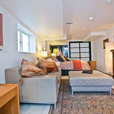 Furnished Studio Apartment for Rent in Kitsilano #446 - Photo 3