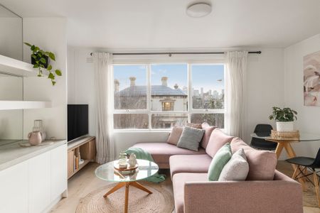 Thinking of selling? Contact our agent - Photo 2