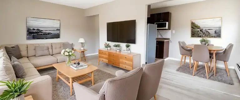 Cathy Manor | 5355 Waverley Drive SW, Calgary - Photo 1