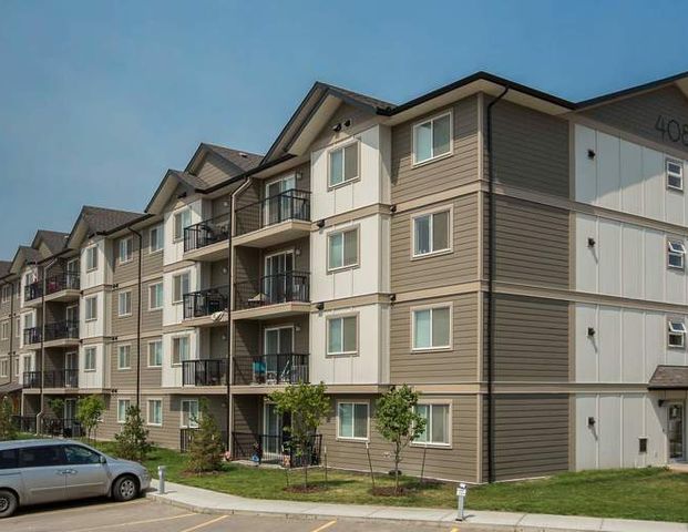 Vista Pointe | 404 McConachie Way NW, Edmonton - Photo 1