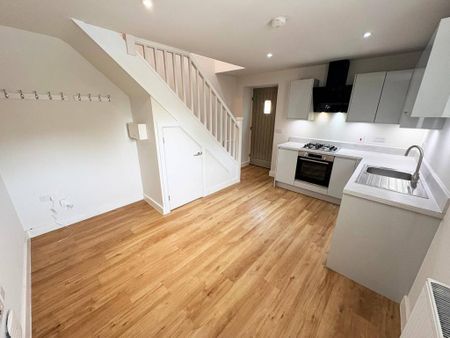 1 bedroom detached house to rent - Photo 4