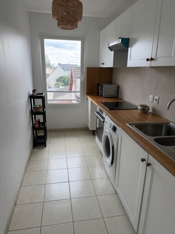 Location Appartement 3 pièces 59m² LE PLESSIS TREVISE 94420 - Photo 4