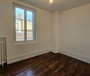 Location Appartement 4 pièces 71m² FONTAINEBLEAU 77300 - Photo 6