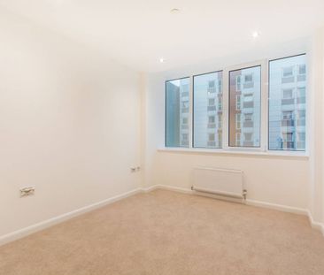 1 Bed Flat, Landsowne Road, CR0 - Photo 5