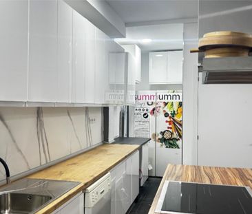 Piso de alquiler en Calle Valportillo Primera, 1, Zona Industrial - Photo 5