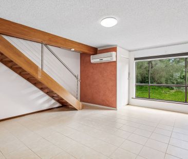 Open to View Wednesday November 12th 4.30 - 5pm - Photo 5