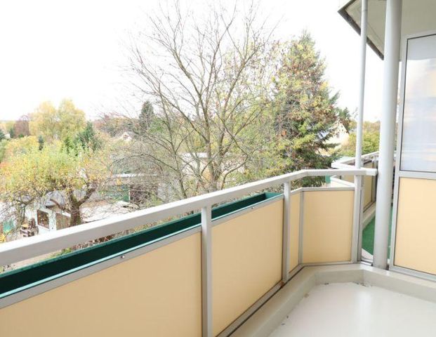 2-Raumwohnung mit Wanne und Balkon - Foto 1
