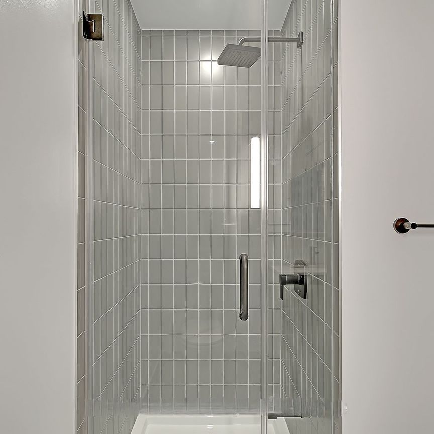 For Lease - 5 Defries Street Unit# 407, Toronto, Ontario - Photo 1